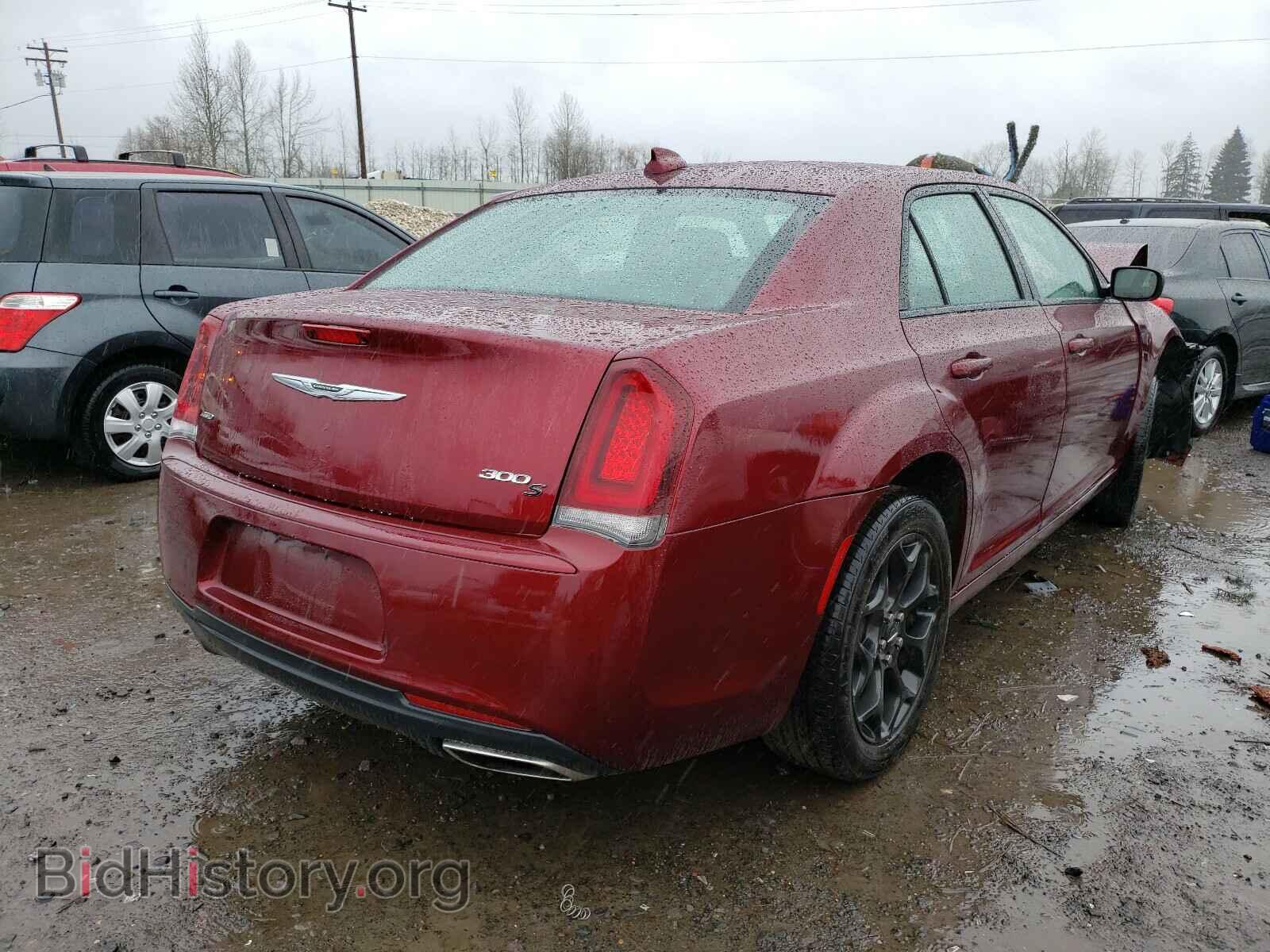 2019 CHRYSLER 300 - VIN: 2C3CCAGG1KH569729 - Фото 4