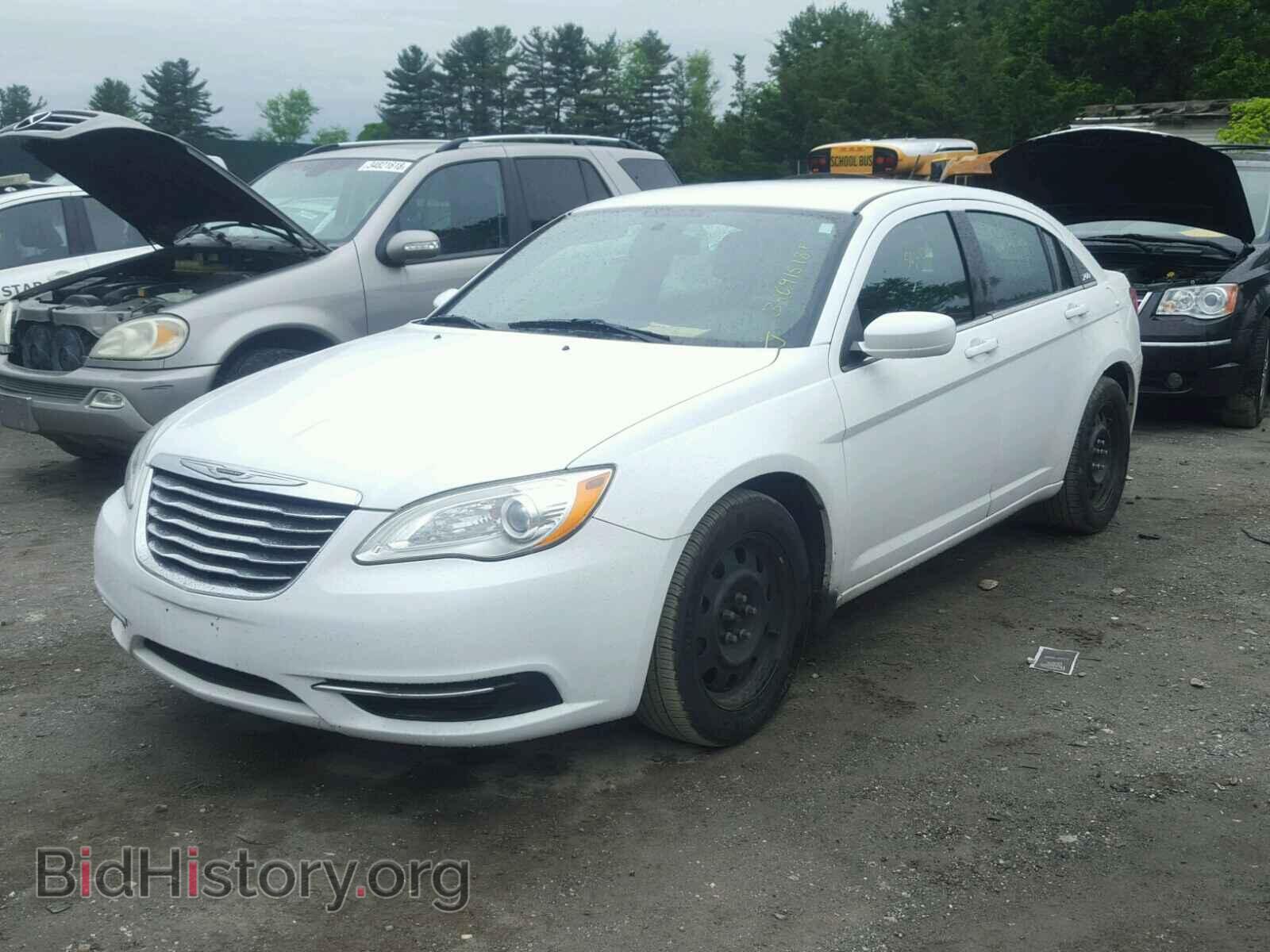 2014 CHRYSLER 200 - VIN: 1C3CCBAB1EN142579 - Фото 2