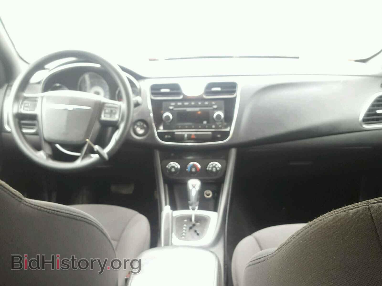 2014 CHRYSLER 200 - VIN: 1C3CCBAB1EN142579 - Фото 9