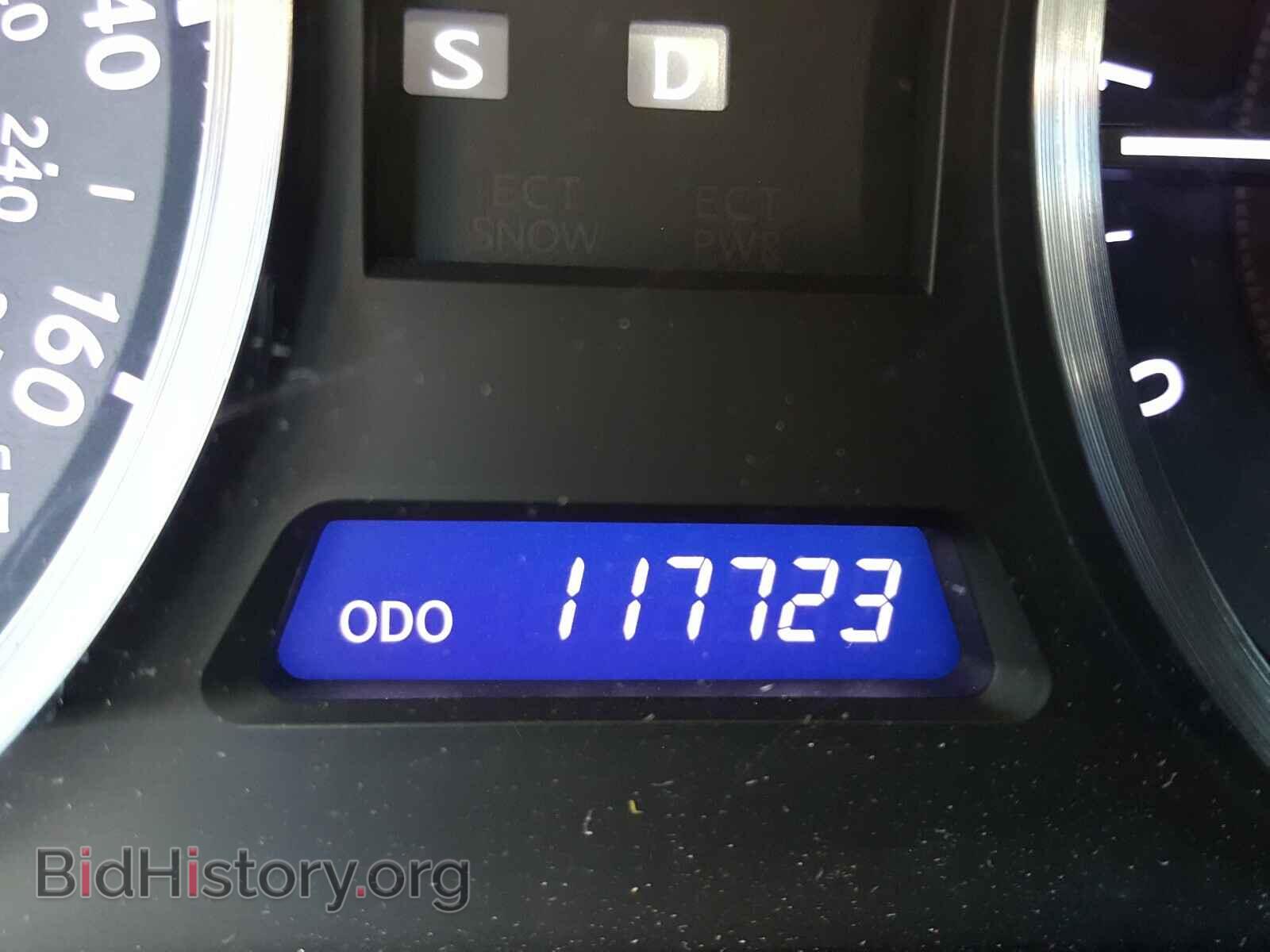 2011 LEXUS IS - VIN: JTHBF5C22B5141979 - Photo 8