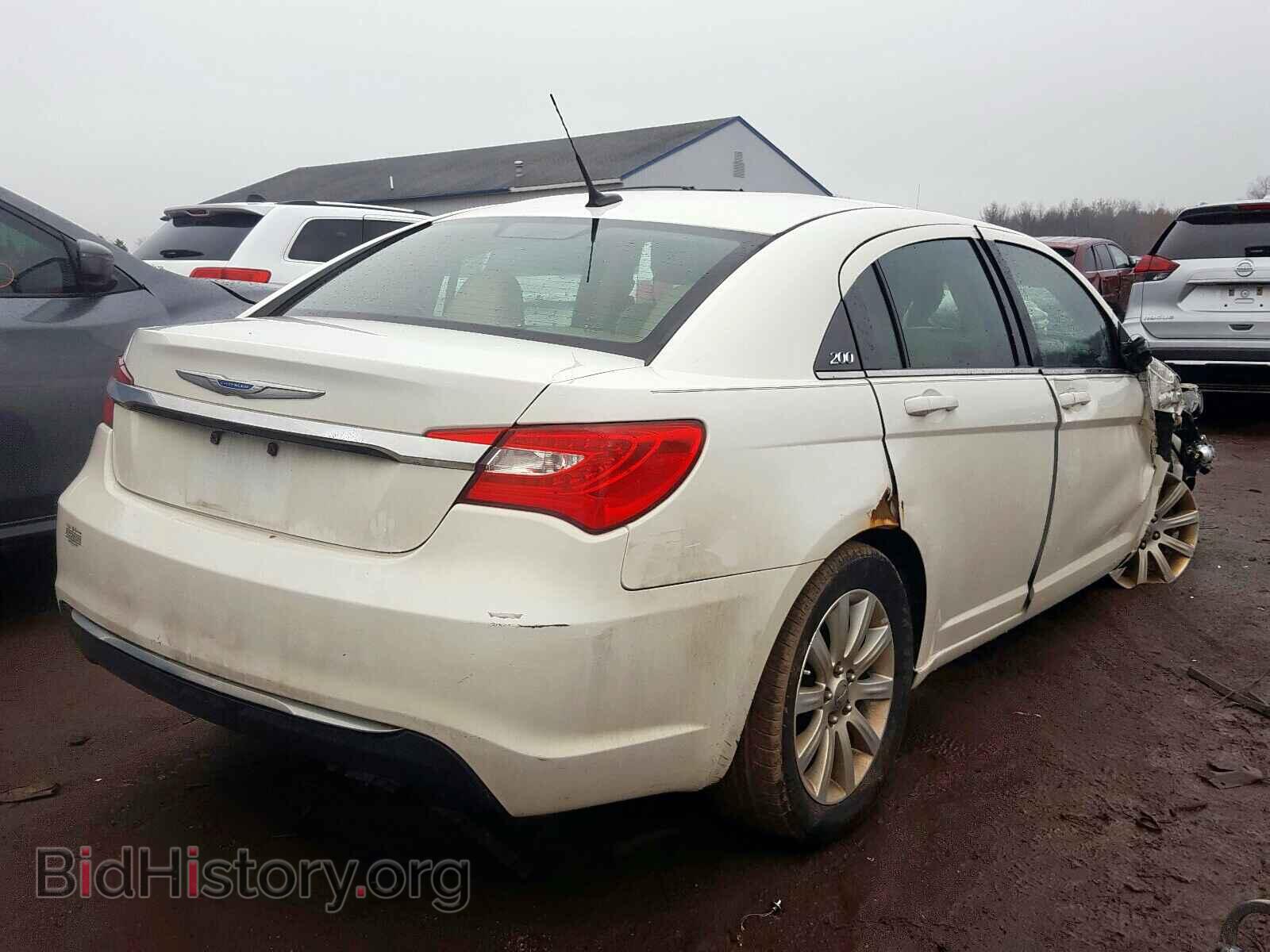 2011 CHRYSLER 200 - VIN: 1C3BC1FB8BN500433 - Фото 4