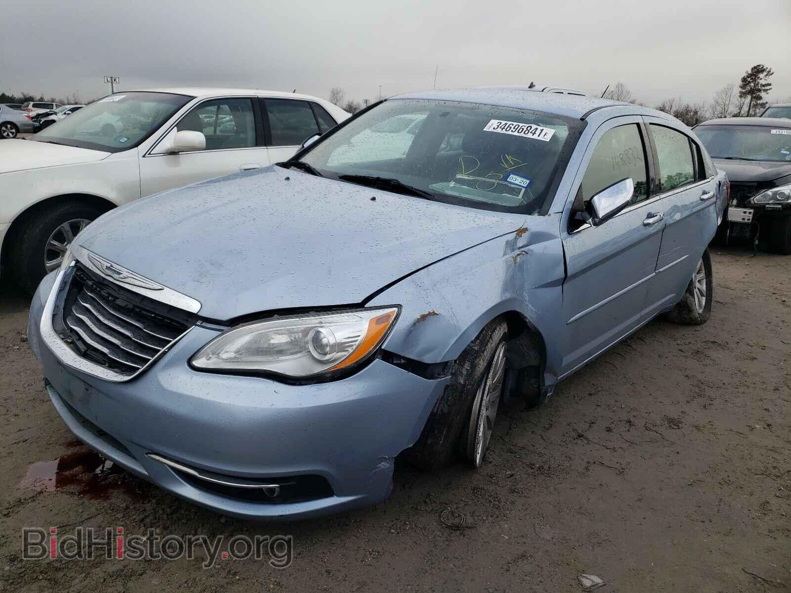 2013 CHRYSLER 200 - VIN: 1C3CCBCG7DN559079 - Photo 2
