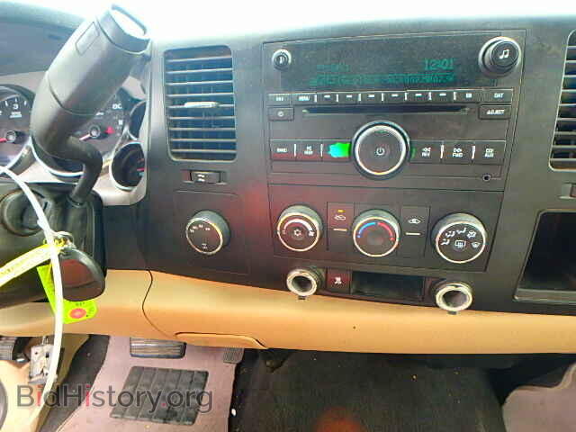 2007 CHEVROLET SILVERADO - VIN: 2GCEK13C171644052 - Фото 9