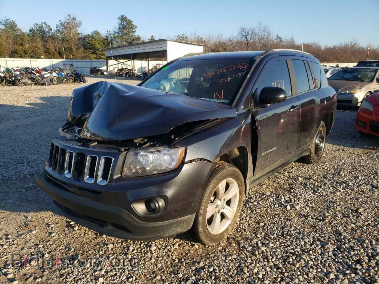 2016 JEEP COMPASS - VIN: 1C4NJCBA5GD560187 - Photo 2