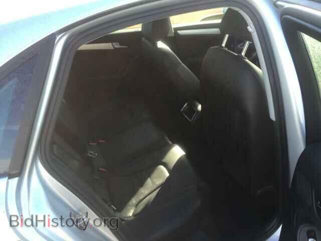 2013 AUDI A4 - VIN: WAUBFAFL2DN029780 - Фото 6