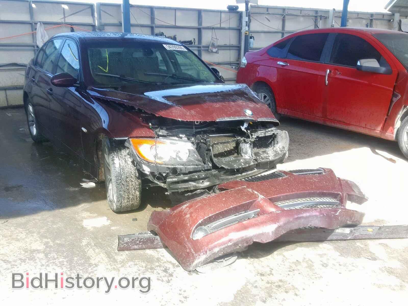 Photo WBAVA33598K054955 - BMW 3 SERIES 2008