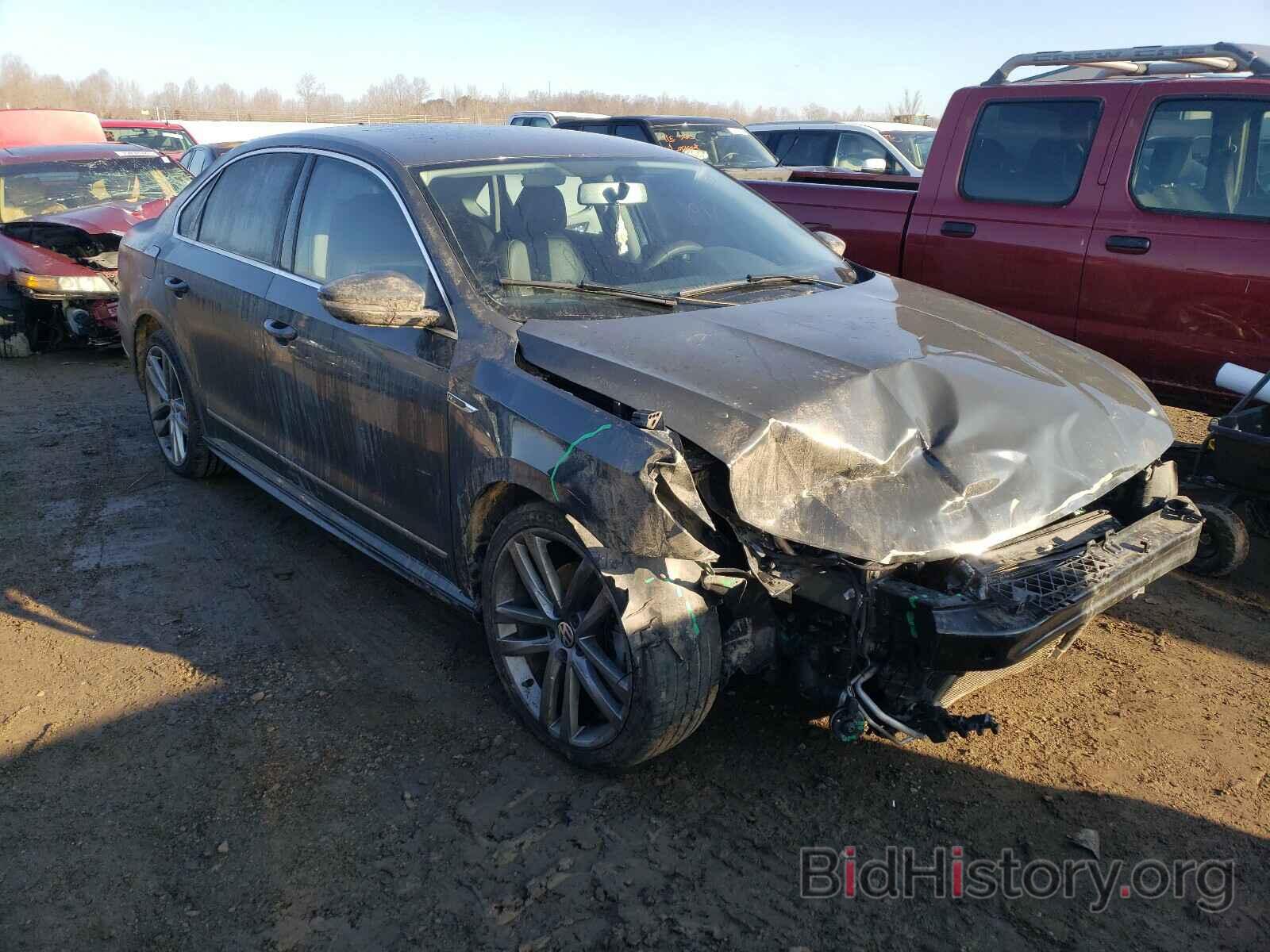 Photo 1VWDT7A36HC033408 - VOLKSWAGEN PASSAT 2017