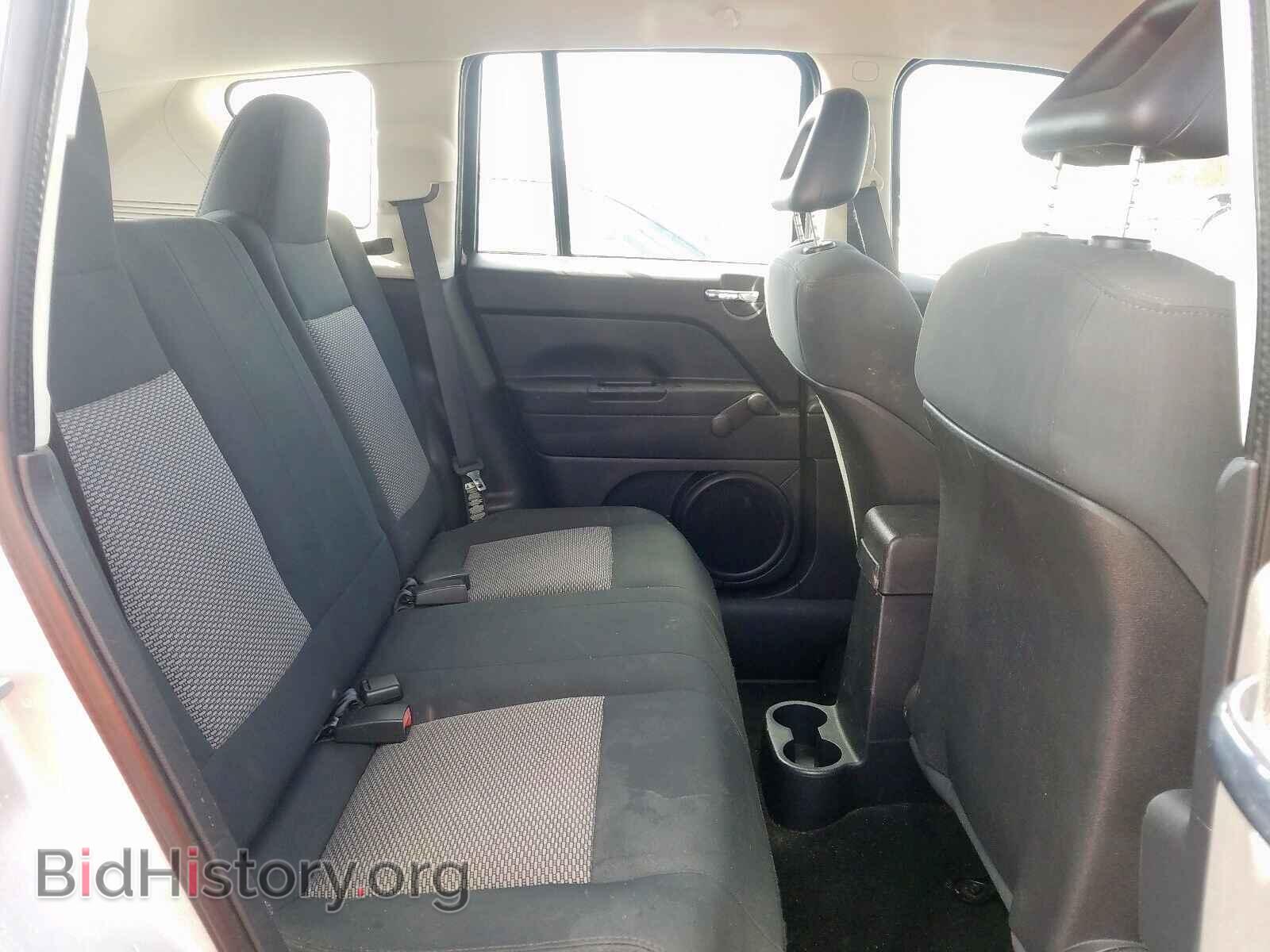 2008 JEEP COMPASS - VIN: 1J8FT47W58D608564 - Photo 6