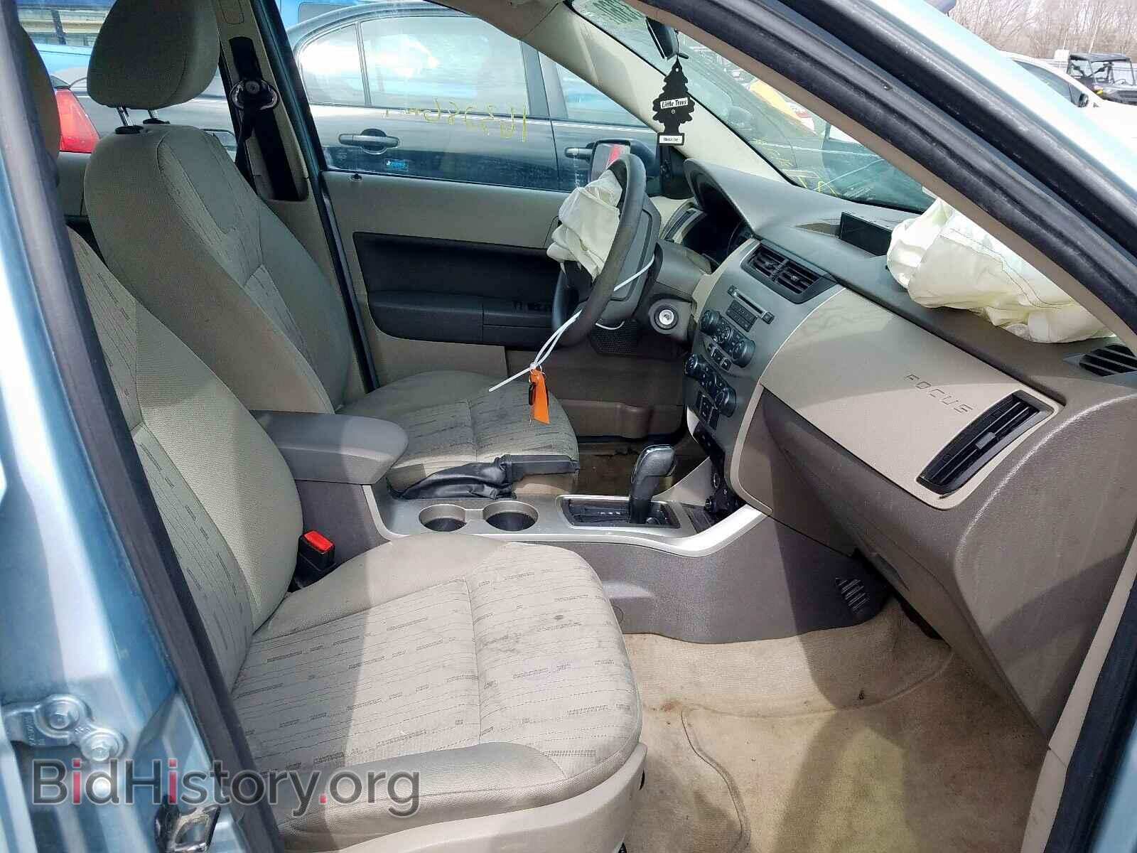 2009 FORD FOCUS - VIN: 1FAHP35N49W196920 - Photo 5