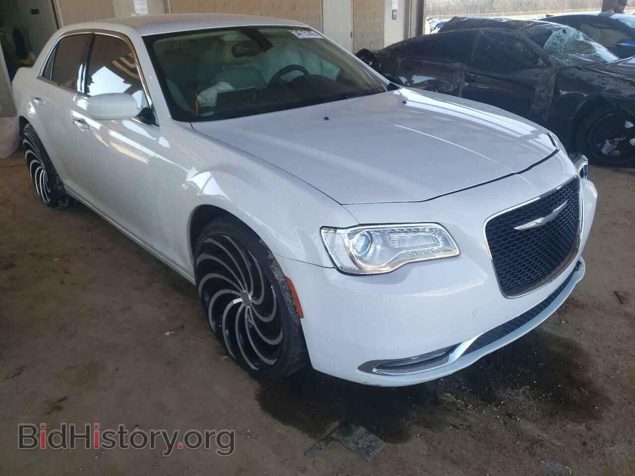 Фотография 2C3CCAAG7GH261433 - CHRYSLER 300 2016