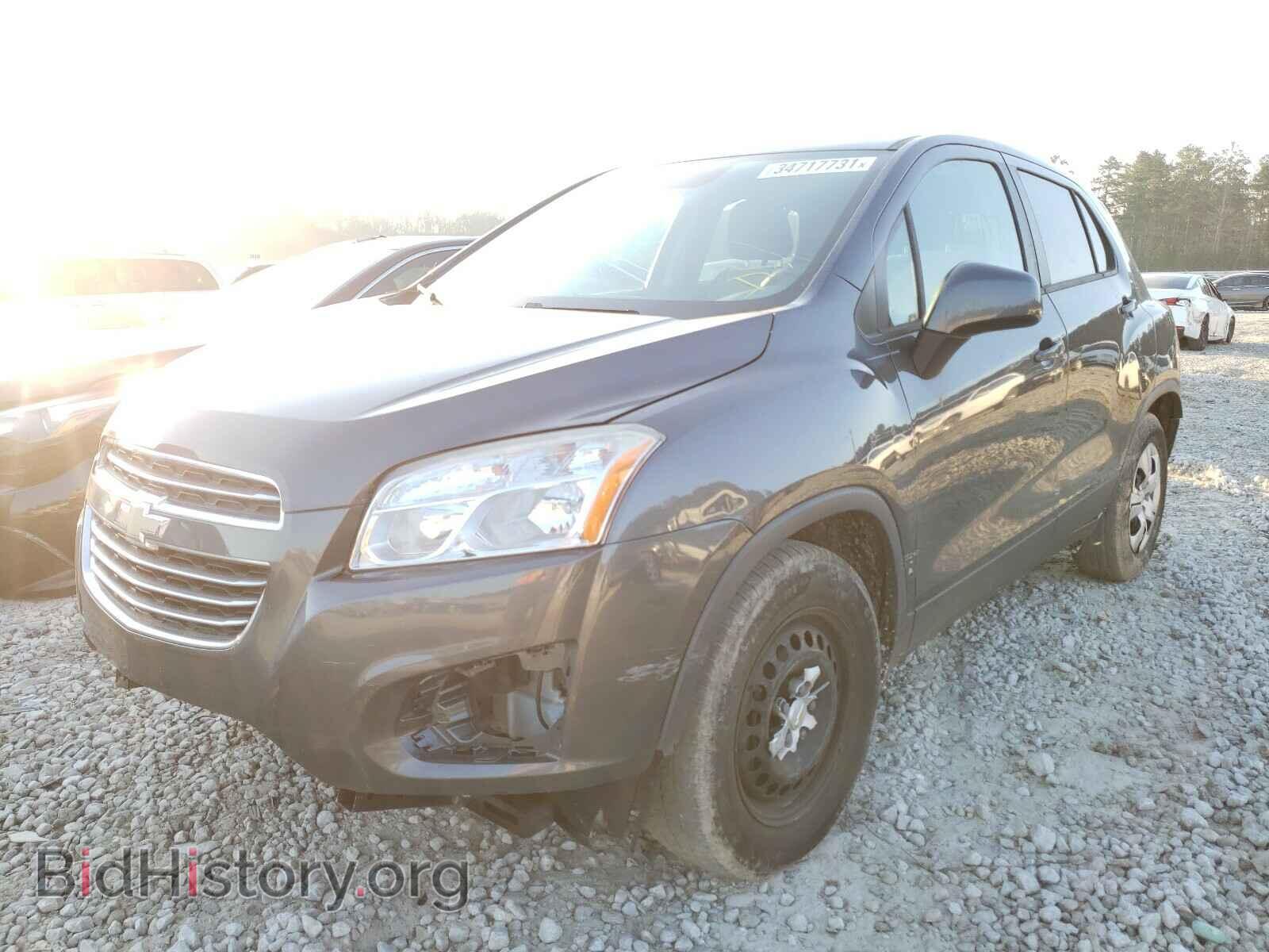 2016 CHEVROLET TRAX - VIN: 3GNCJKSB2GL117975 - Фото 2