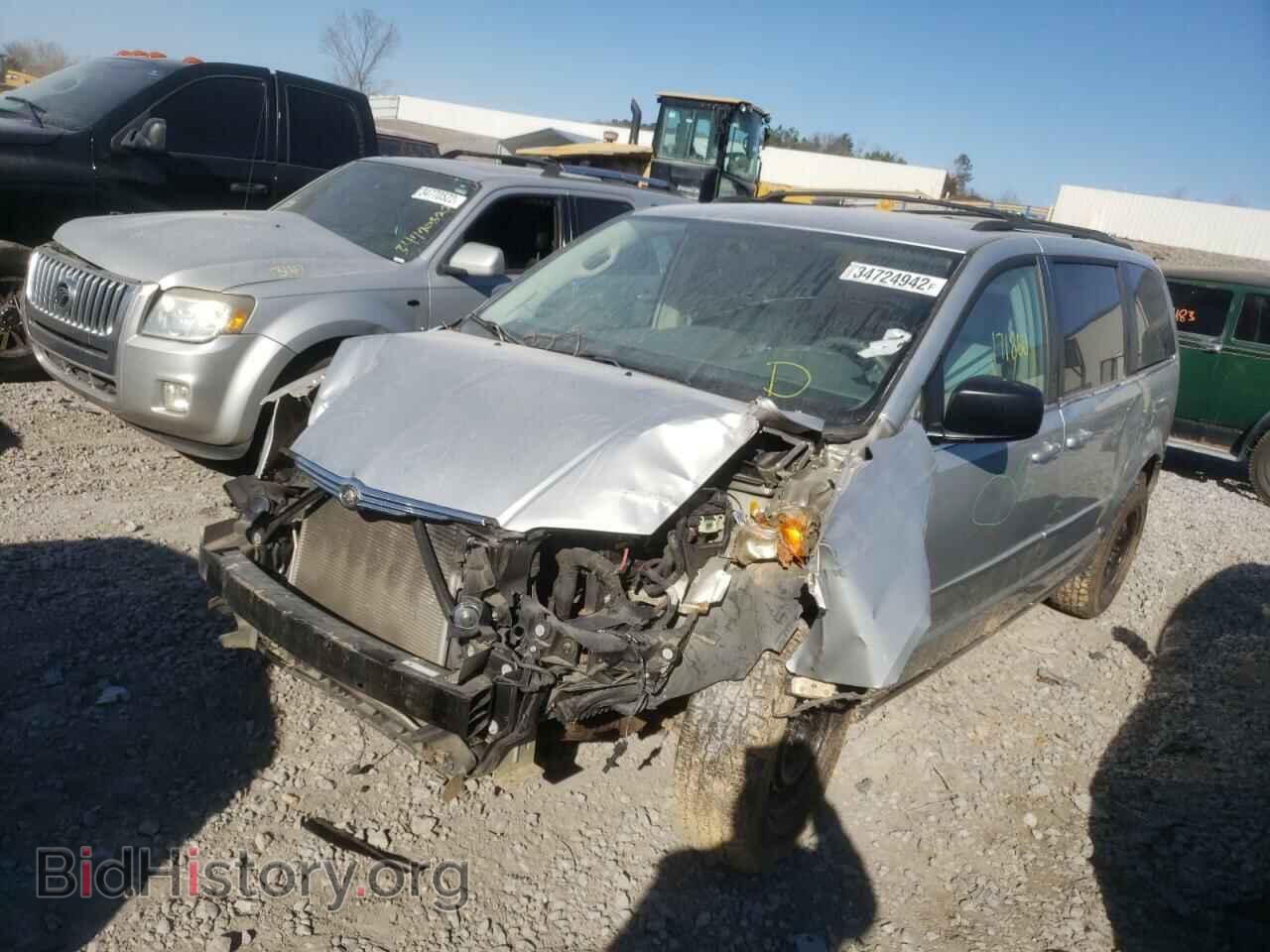 2009 CHRYSLER MINIVAN - VIN: 2A8HR44E79R679413 - Фото 2