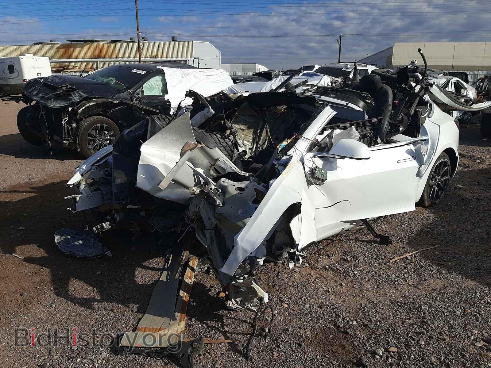 2020 TESLA MODEL 3 - VIN: 5YJ3E1EA8LF597717 - Photo 2