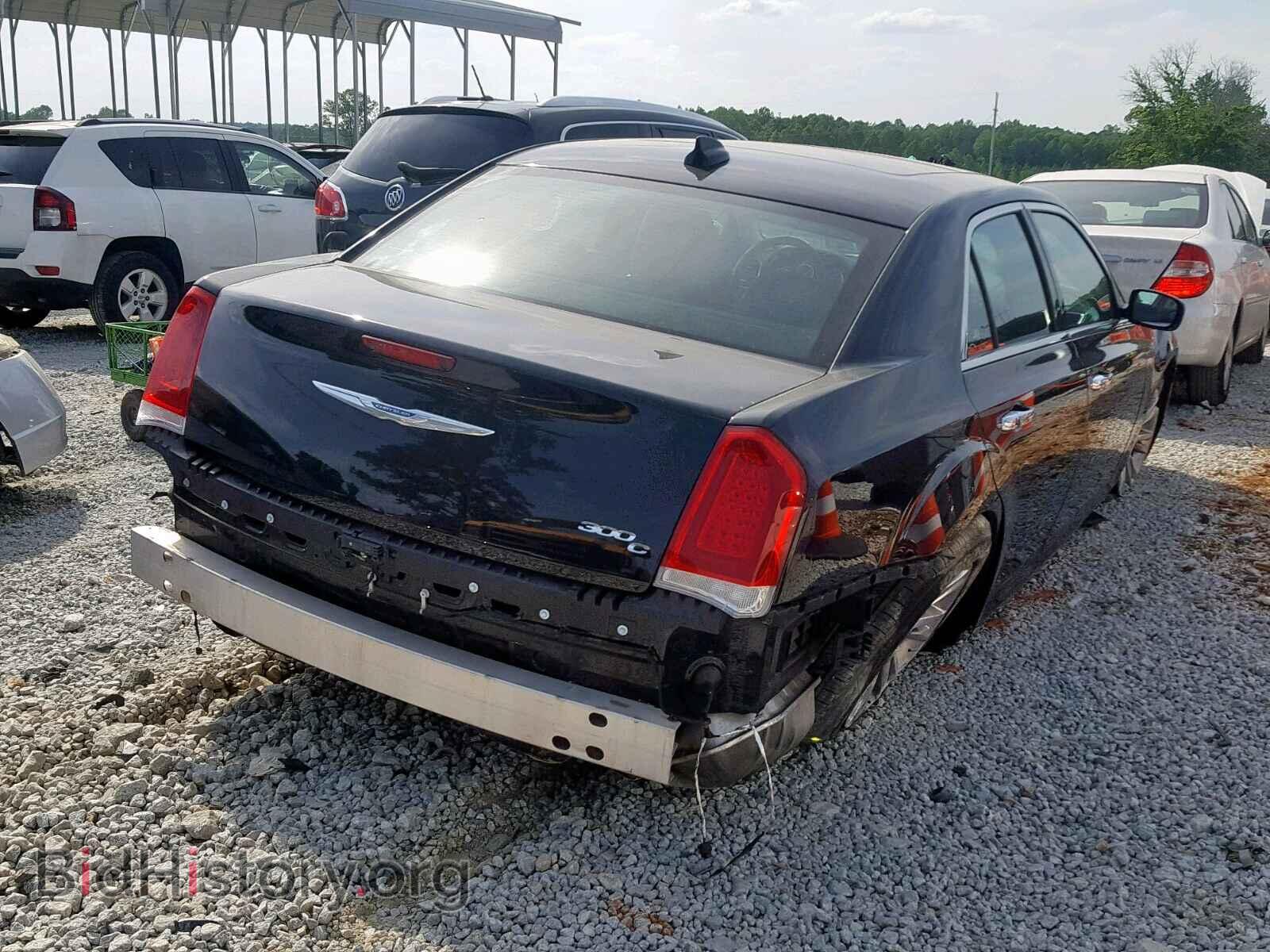 2017 CHRYSLER 300 - VIN: 2C3CCAEG5HH596573 - Фото 4