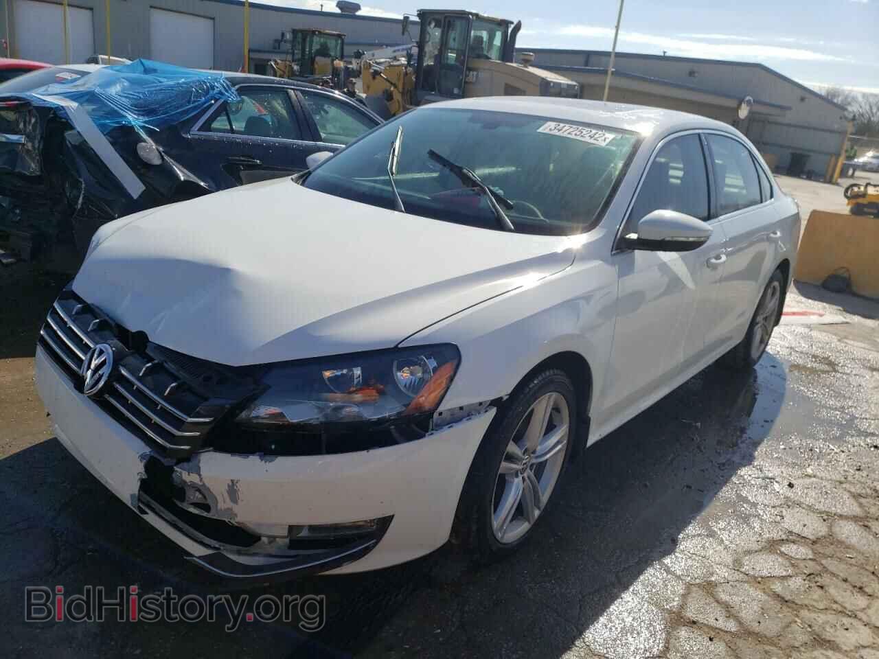 2012 VOLKSWAGEN PASSAT - VIN: 1VWBM7A34CC095208 - Фото 2