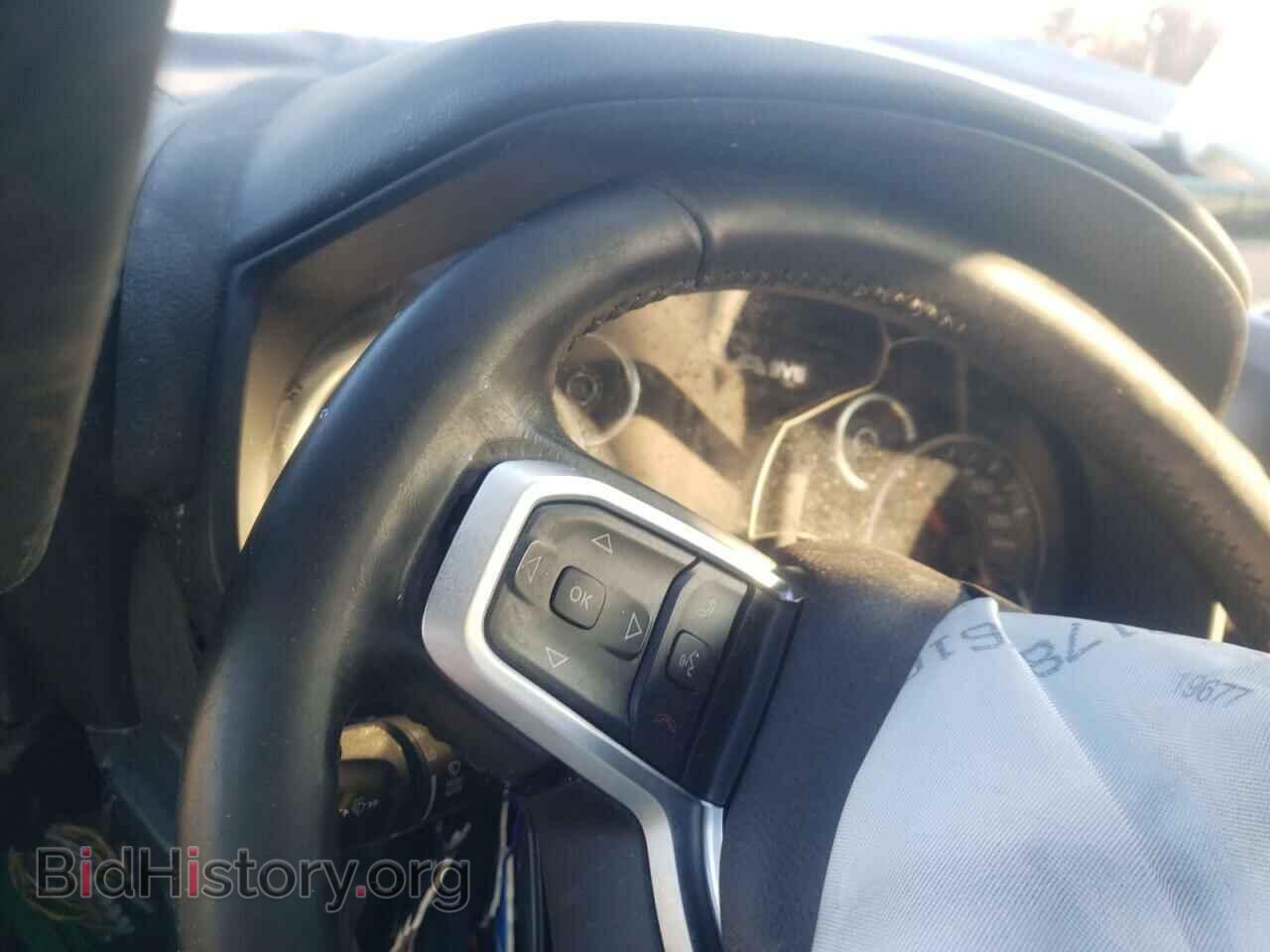 2019 RAM 1500 - VIN: 1C6SRFBT0KN555536 - Фото 8