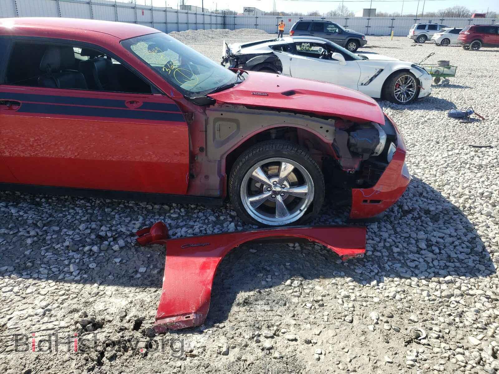 2013 DODGE CHALLENGER - VIN: 2C3CDYBT6DH511290 - Фото 9