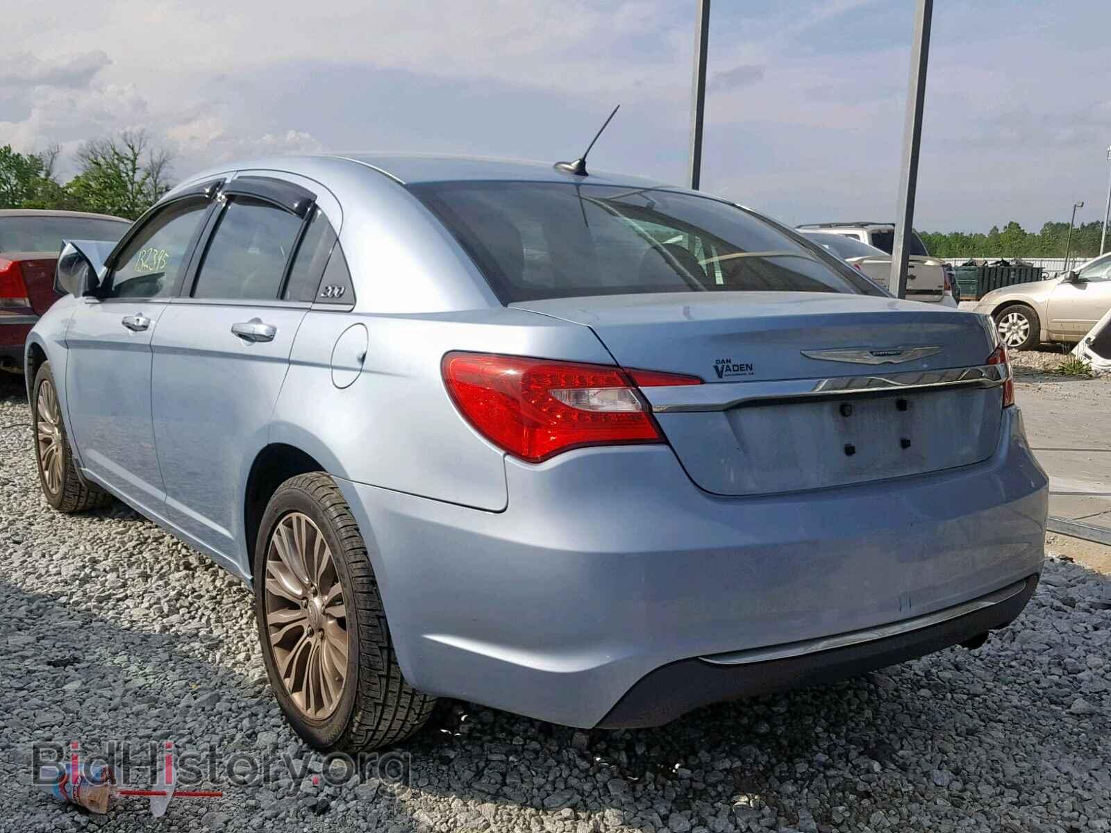 2012 CHRYSLER 200 - VIN: 1C3CCBCB9CN210640 - Фото 3