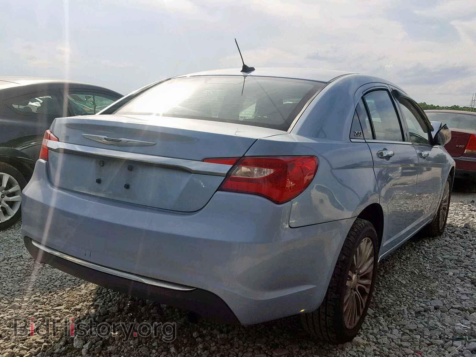 2012 CHRYSLER 200 - VIN: 1C3CCBCB9CN210640 - Фото 4