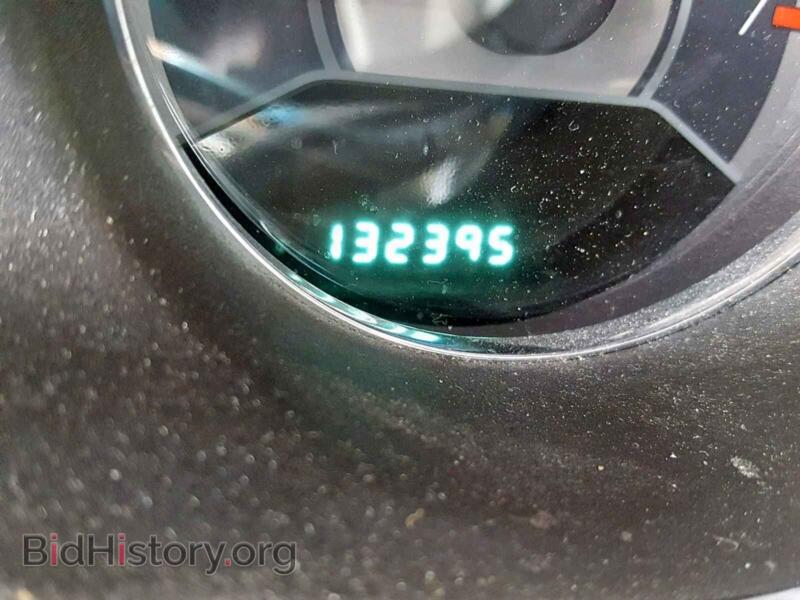 2012 Chrysler 200 (VIN 1C3CCBCB9CN210640) — фото 8 из 10