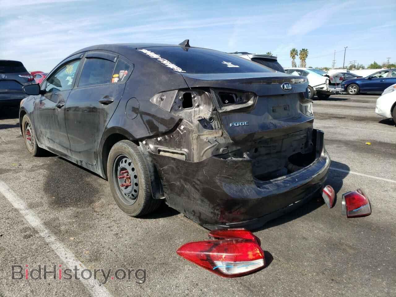 2017 KIA FORTE - VIN: 3KPFL4A72HE090419 - Фото 3