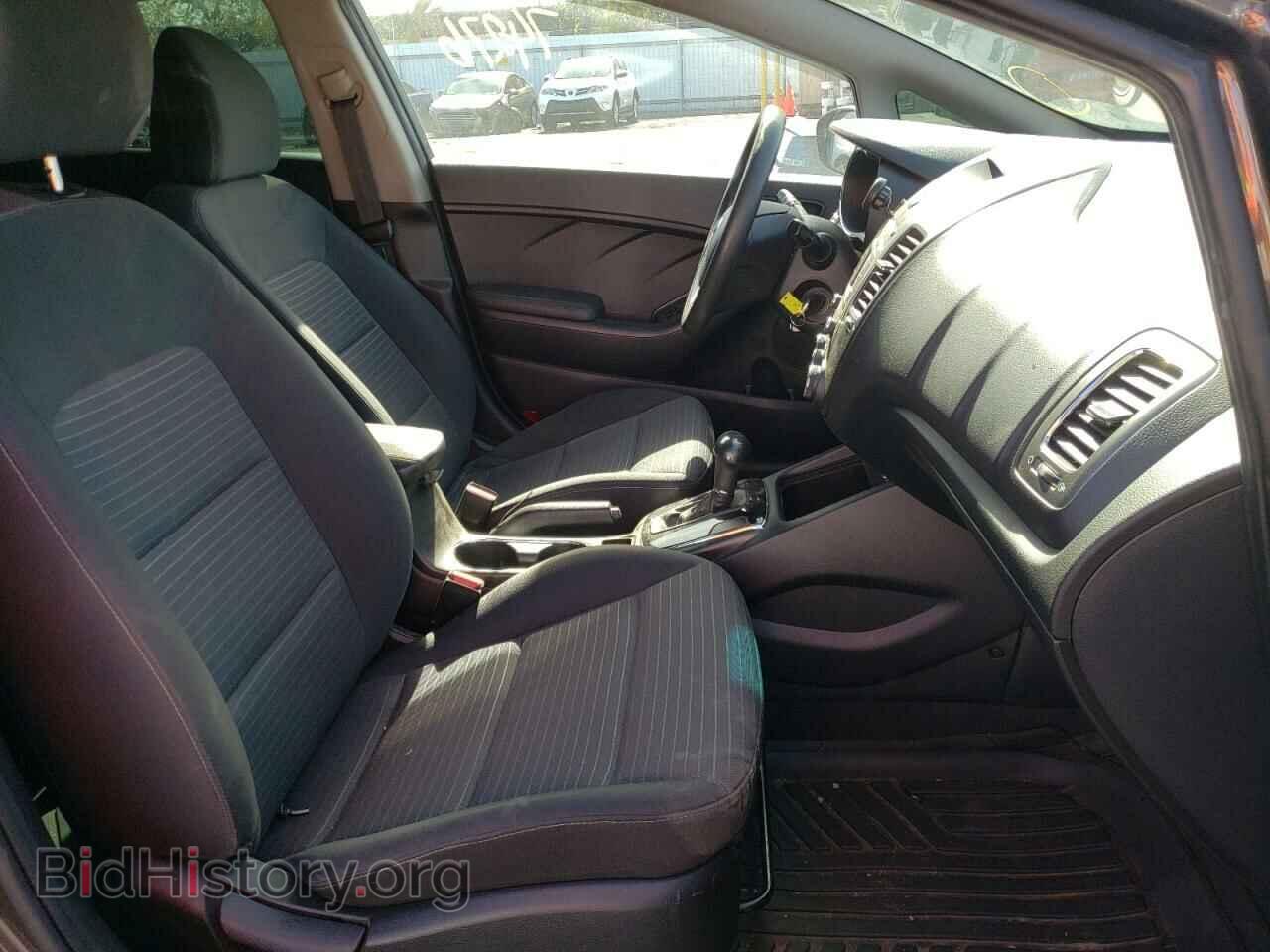 2017 KIA FORTE - VIN: 3KPFL4A72HE090419 - Фото 5