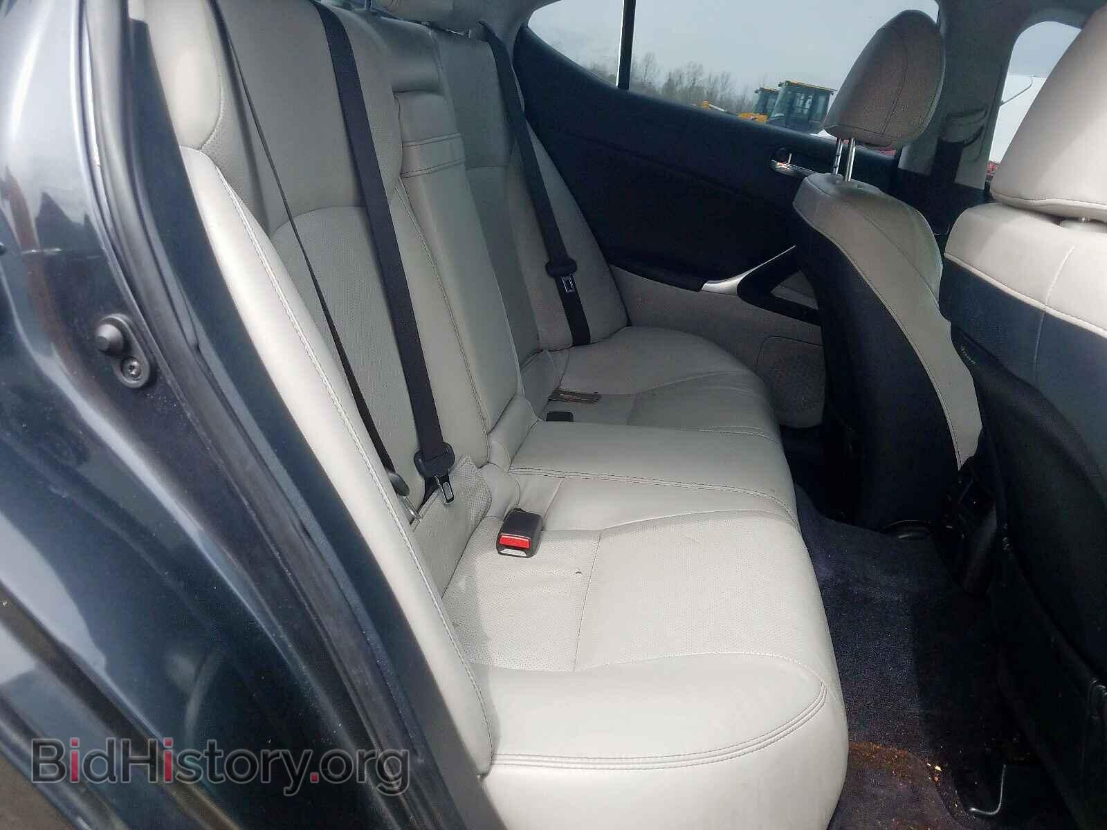 2011 LEXUS IS - VIN: JTHBF5C22B5139018 - Photo 6