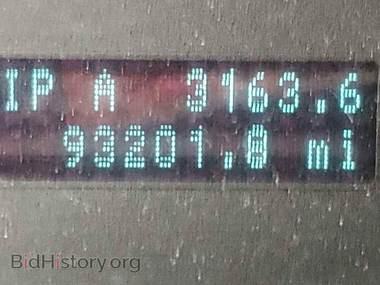 2010 FORD FOCUS - VIN: 1FAHP3DN7AW153565 - Фото 8