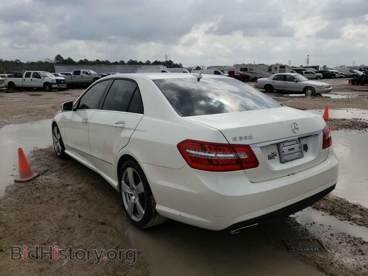 2011 MERCEDES-BENZ E-CLASS - VIN: WDDHF5GB3BA469009 - Фото 3