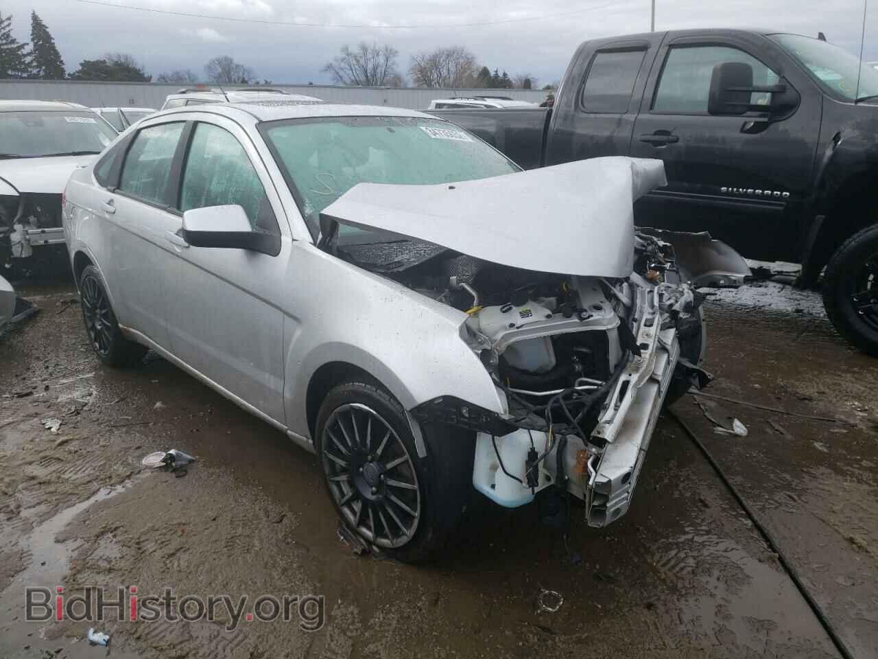 Photo 1FAHP3GN3AW252413 - FORD FOCUS 2010