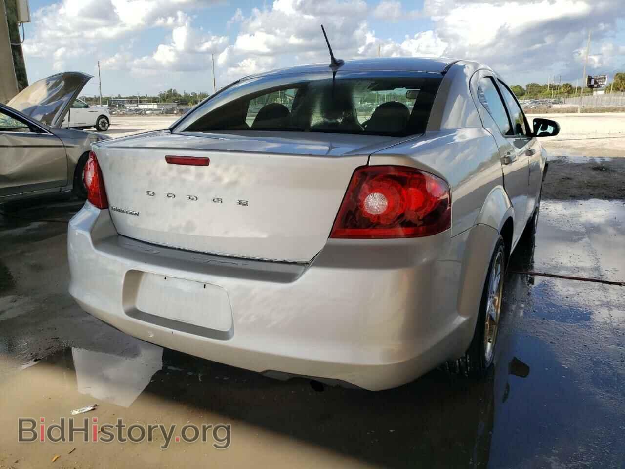2011 DODGE AVENGER - VIN: 1B3BD2FB2BN587164 - Photo 4
