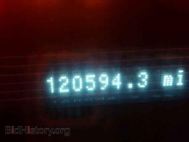 2008 FORD FOCUS - VIN: 1FAHP35NX8W181238 - Фото 8