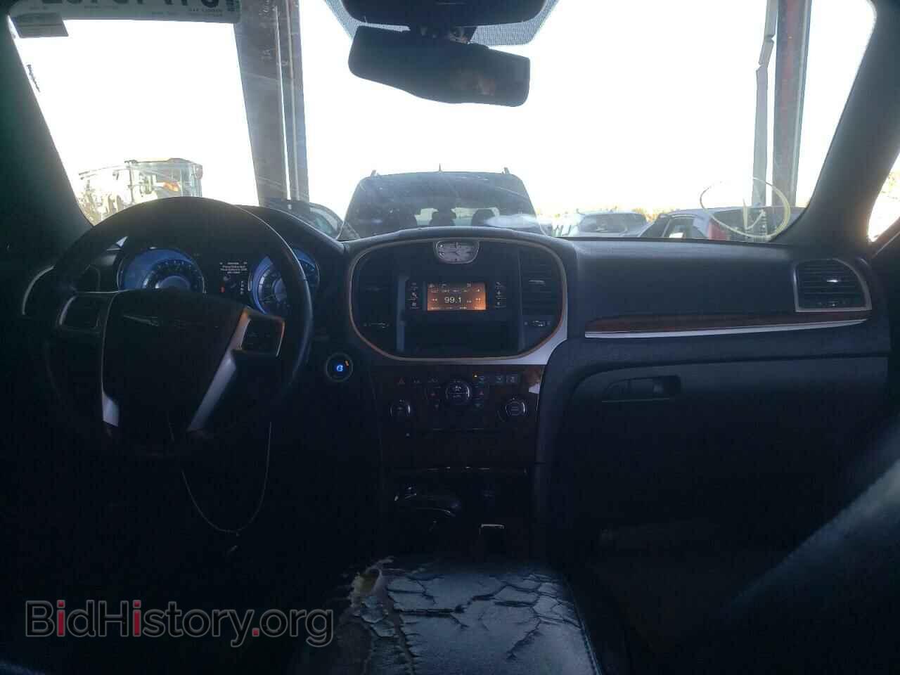 2012 CHRYSLER 300 - VIN: 2C3CCACG3CH192523 - Фото 9