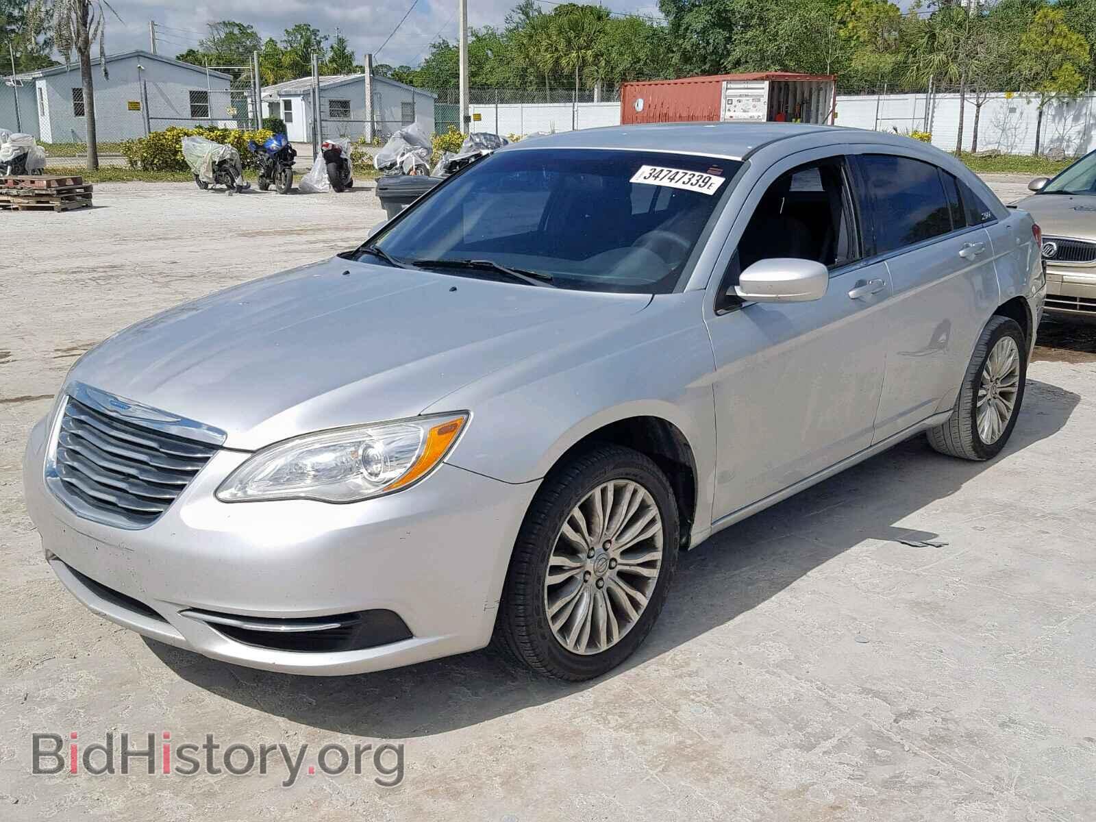 2012 CHRYSLER 200 - VIN: 1C3CCBAB6CN262018 - Фото 2