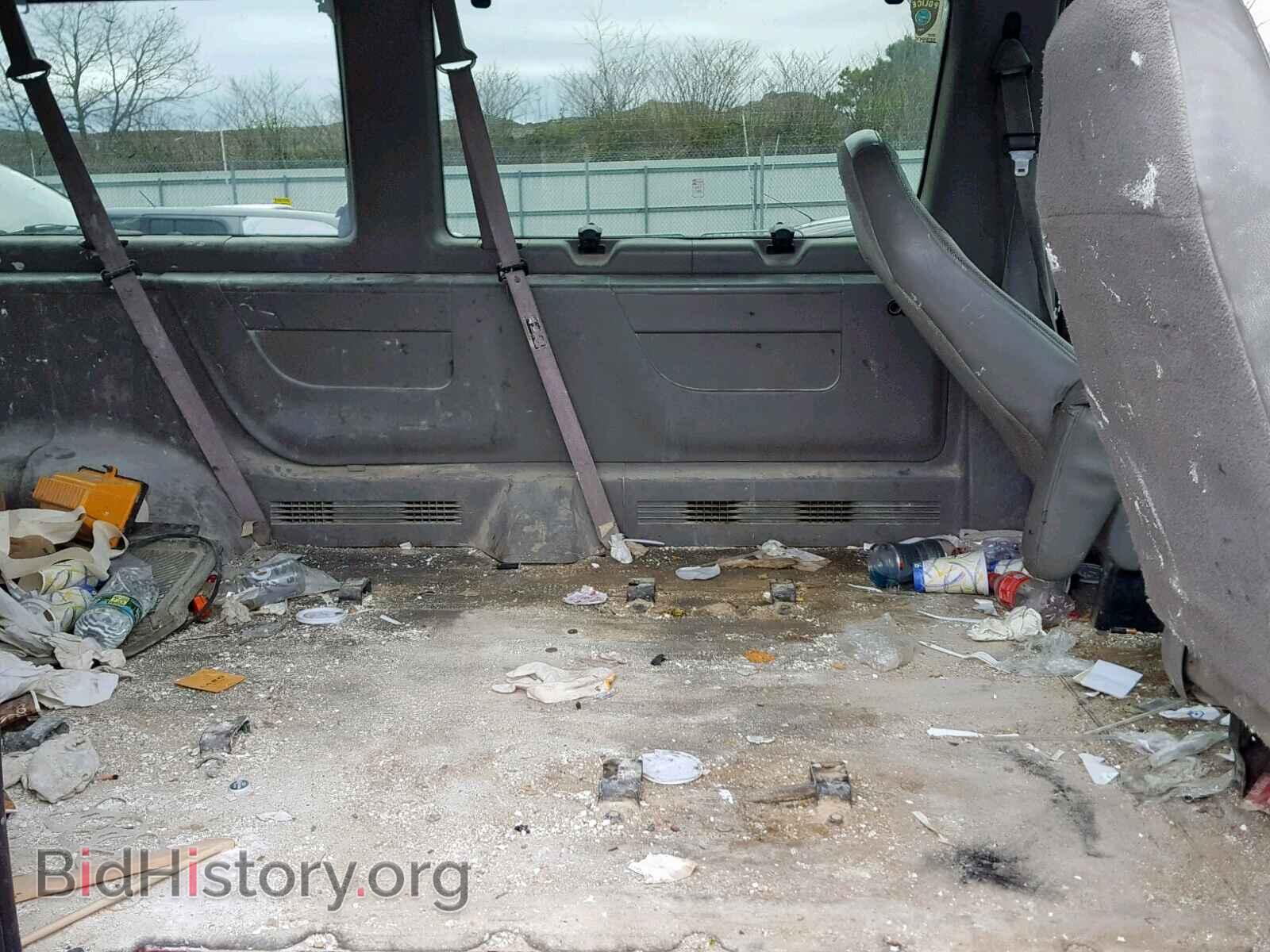 2001 FORD ECONOLINE - VIN: 1FBSS31S81HB23220 - Photo 6