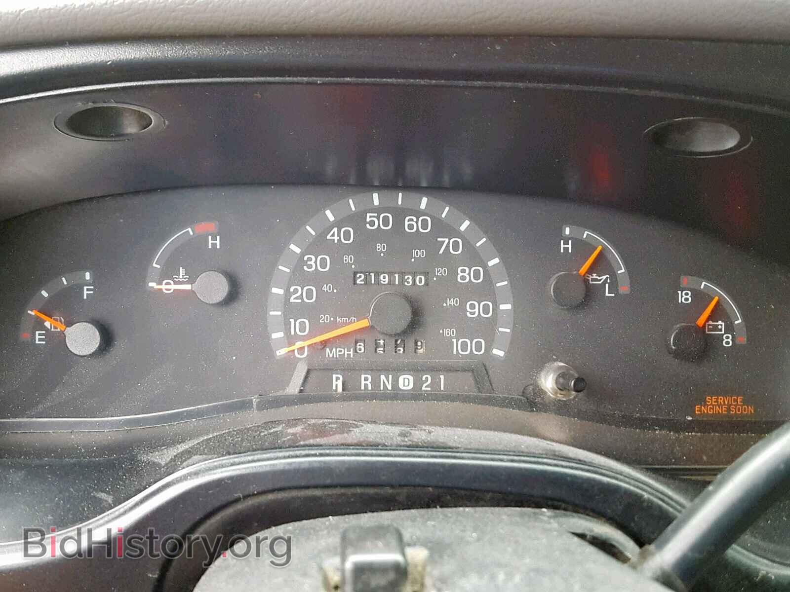 2001 FORD ECONOLINE - VIN: 1FBSS31S81HB23220 - Photo 8