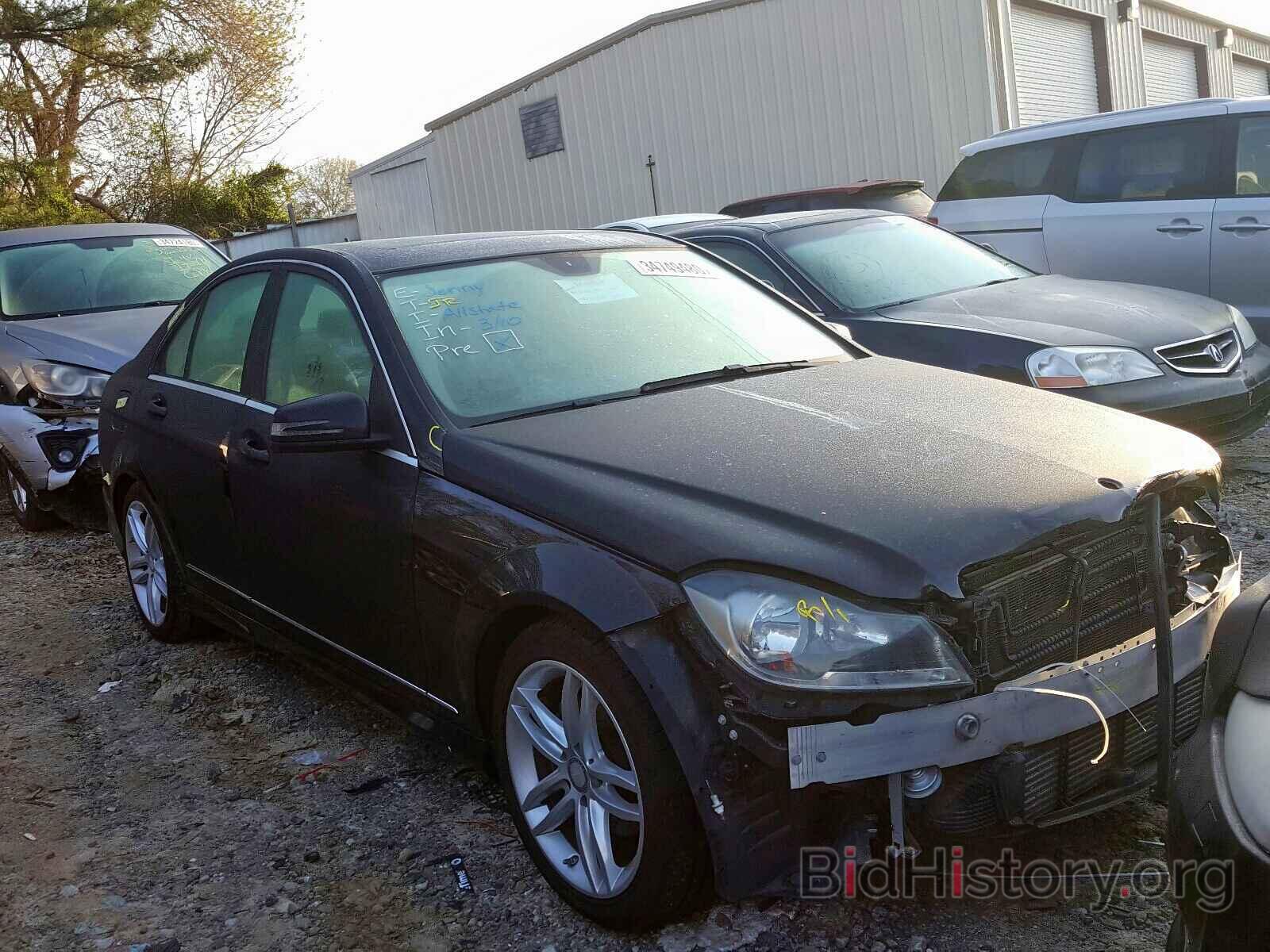 Photo WDDGF4HB3EG213247 - MERCEDES-BENZ C CLASS 2014