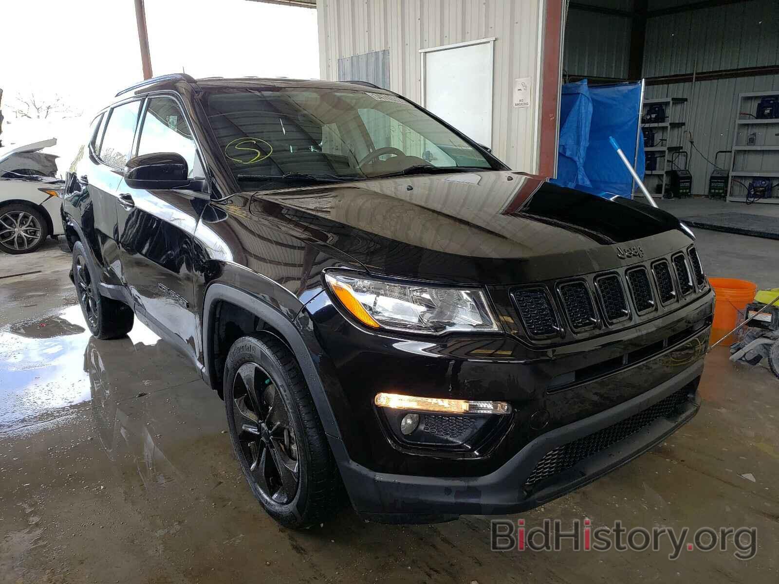 Фотография 3C4NJCBB6JT300391 - JEEP COMPASS 2018