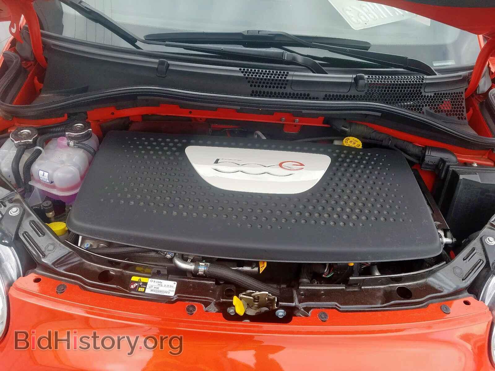 2017 FIAT 500 - VIN: 3C3CFFGE3HT586129 - Фото 7