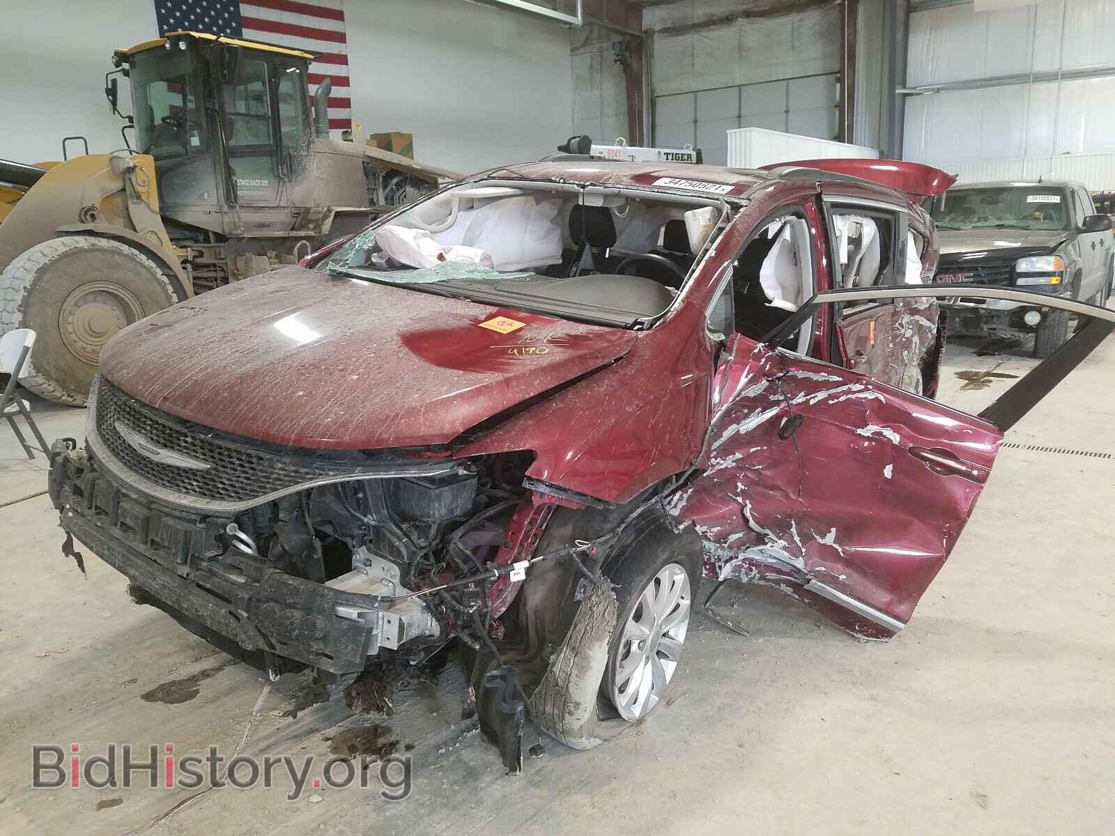 2017 CHRYSLER PACIFICA - VIN: 2C4RC1BG9HR794190 - Photo 2