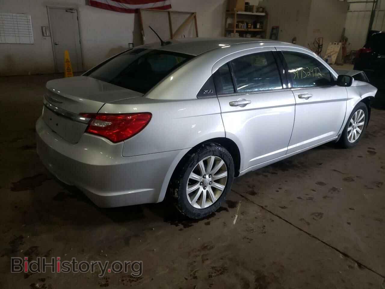 2012 CHRYSLER 200 - VIN: 1C3CCBBG5CN298308 - Фото 4