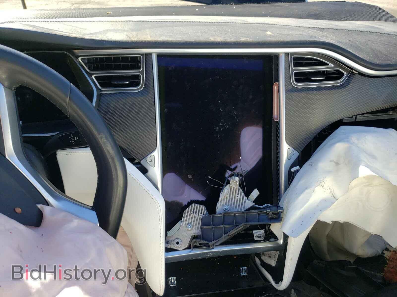 2017 TESLA MODEL X - VIN: 5YJXCDE22HF078235 - Photo 9