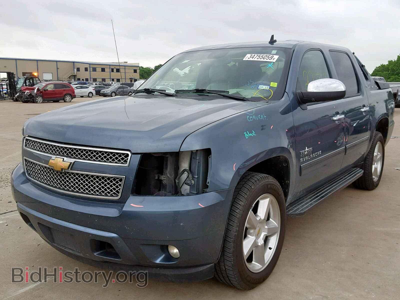 2011 CHEVROLET AVALANCHE - VIN: 3GNMCFE07BG387396 - Фото 2