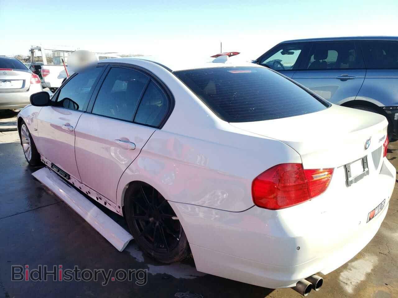 2011 BMW 3 SERIES - VIN: WBAPH7C55BE851950 - Фото 9