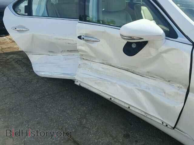 2011 LEXUS LS460 - VIN: JTHBL5EF8B5104315 - Photo 9
