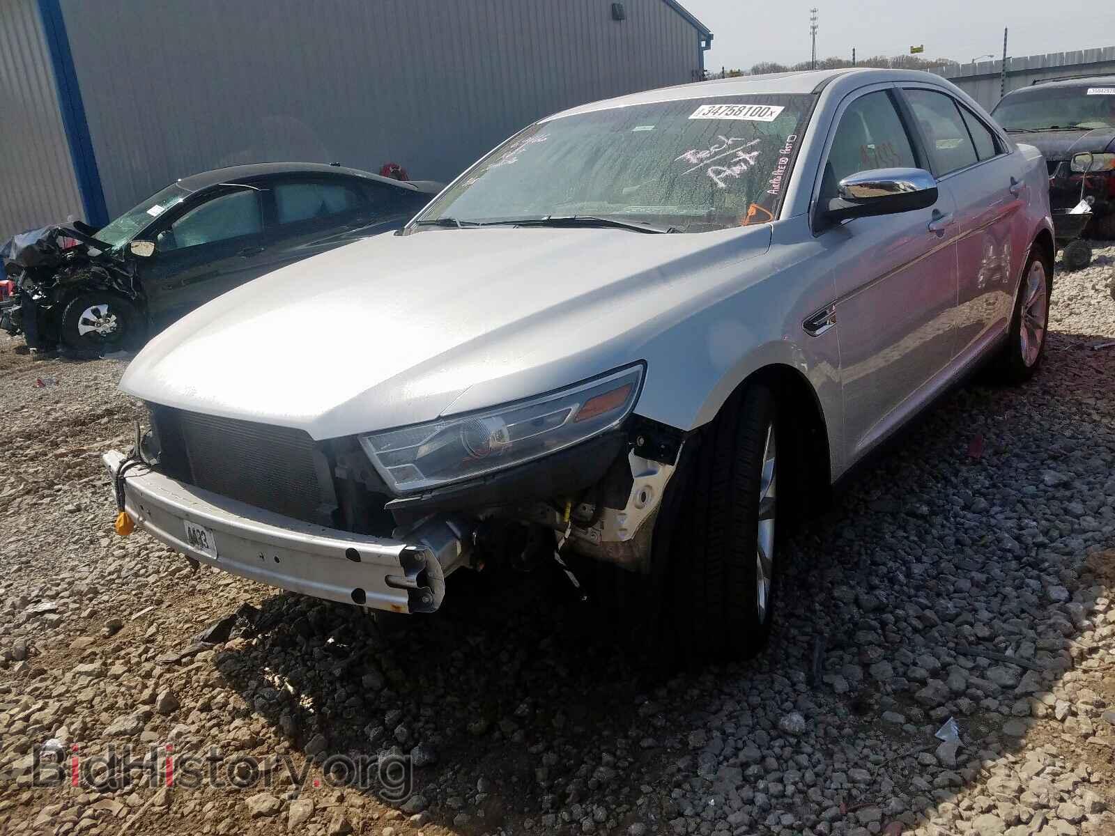 2013 FORD TAURUS - VIN: 1FAHP2F81DG231175 - Фото 2