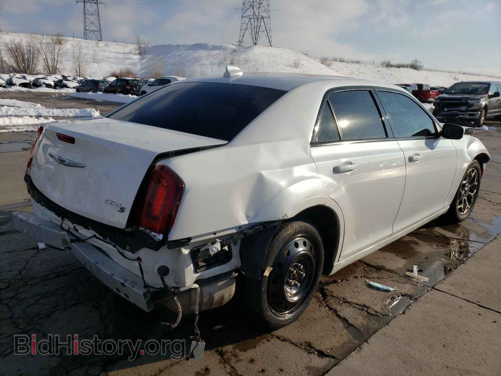 2015 CHRYSLER 300 - VIN: 2C3CCAGG3FH908903 - Фото 4