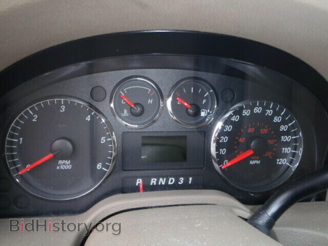 2004 FORD FREESTAR - VIN: 2FMDA58264BA09741 - Фото 8