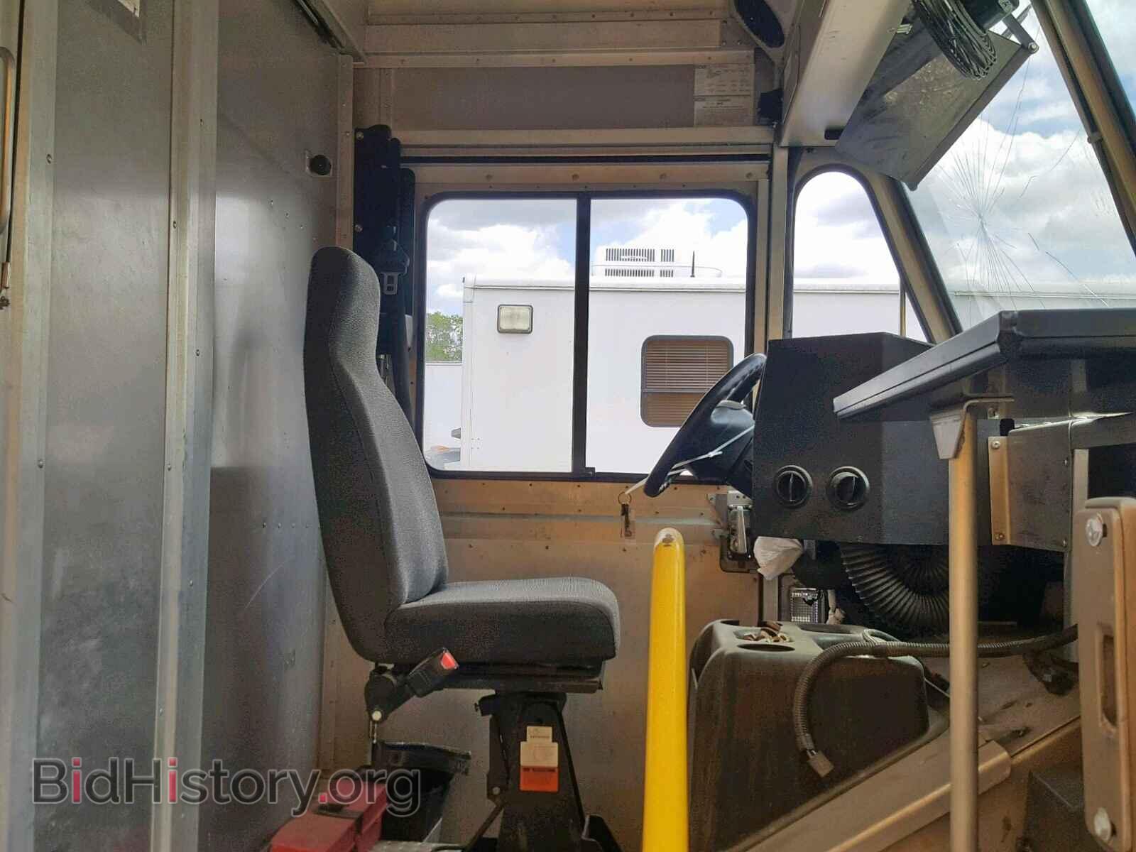 2015 FORD ECONOLINE - VIN: 1FC3E4KL5FDA00610 - Photo 5