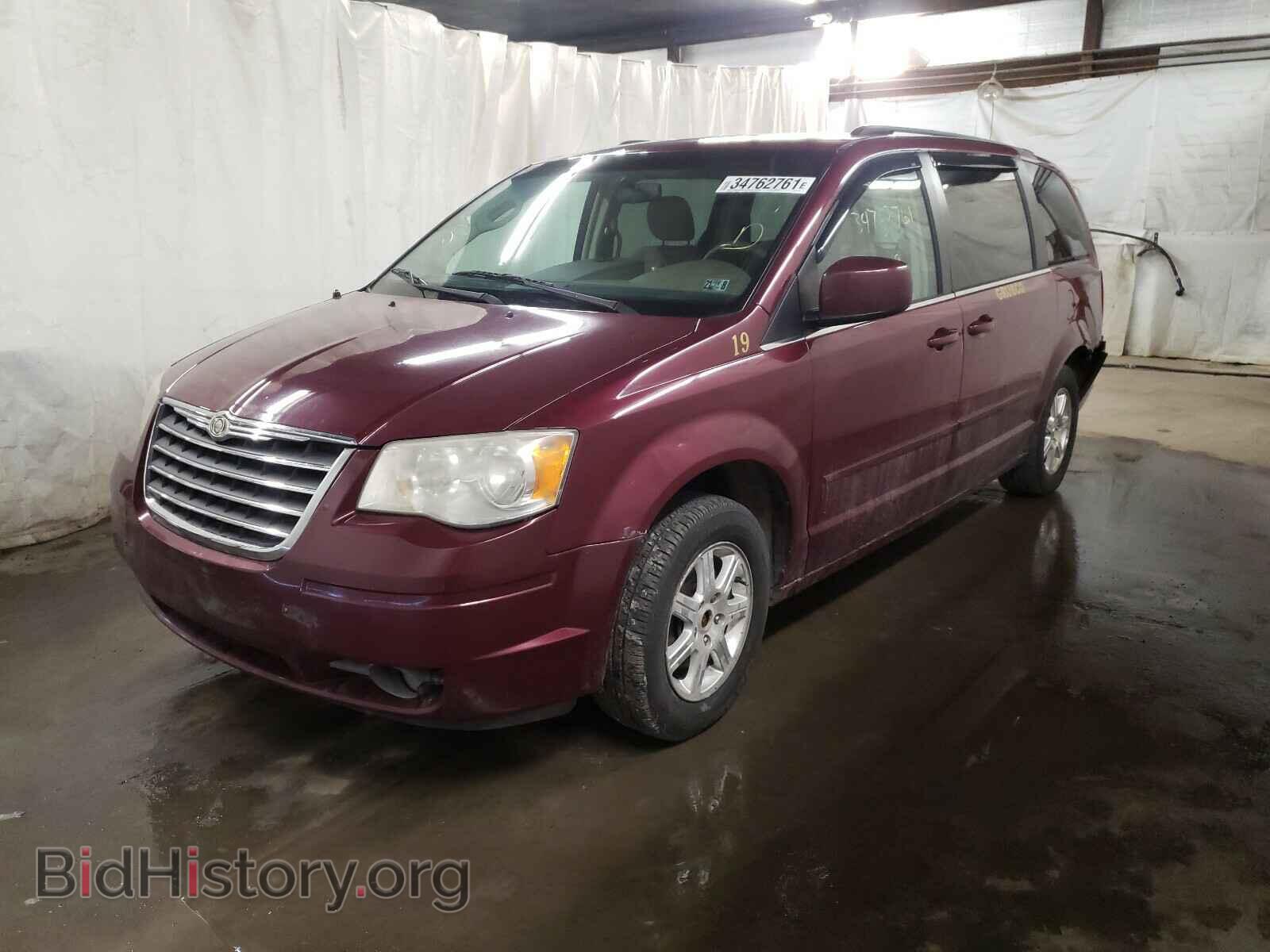 2008 CHRYSLER MINIVAN - VIN: 2A8HR54P28R713375 - Фото 2